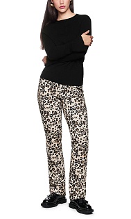 Пуловер из шерсти