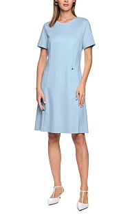 Платье с карманами